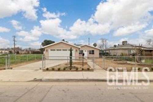 137 S South King Street, Bakersfield, CA, 93307 | Card Image