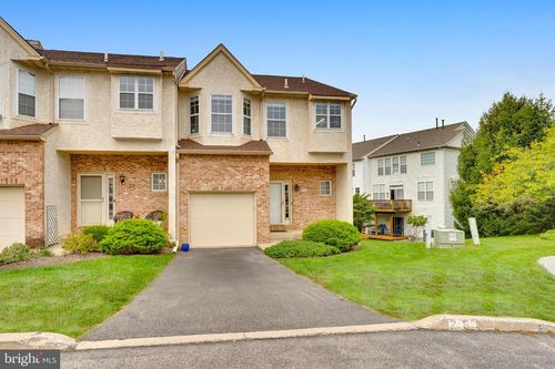 26 Cherry Ct, LAFAYETTE HILL, PA, 19444-2518 | Card Image