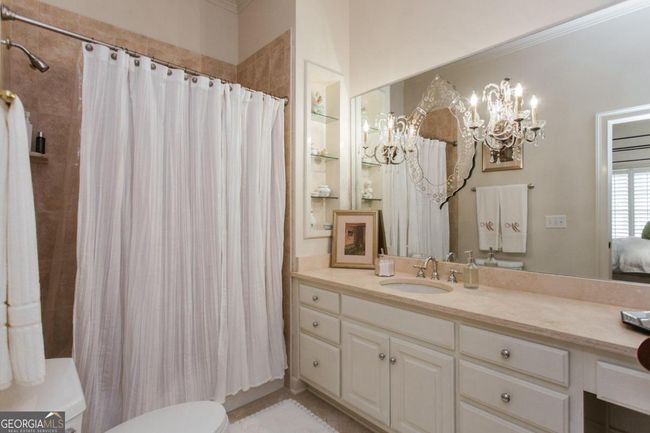 APT-5 - 1819 S Lumpkin St, House other with 4 bedrooms, 5 bathrooms and 2 parking in Athens GA | Image 26