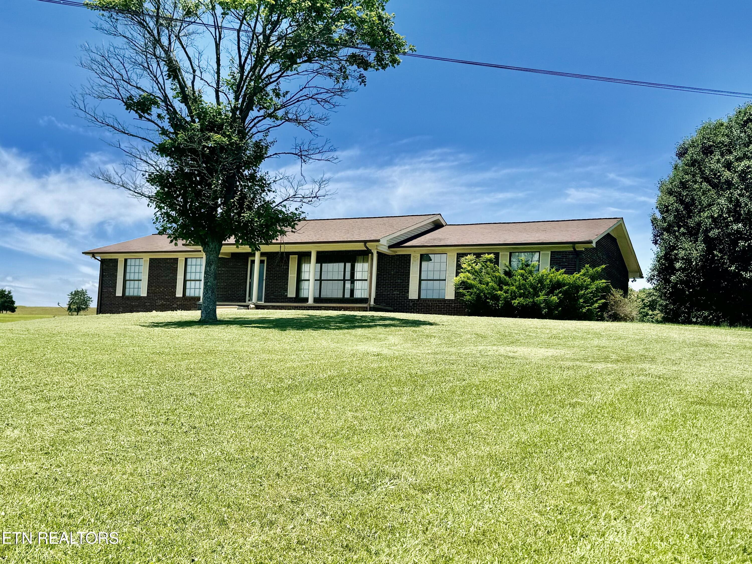 Saint Clair Rd, Whitesburg, TN 37891