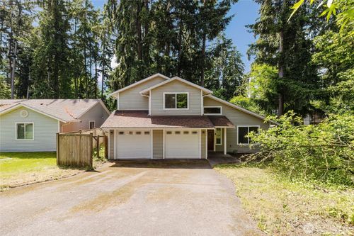 7201 9th Ct Se, Lacey, WA, 98503-1684 | Card Image