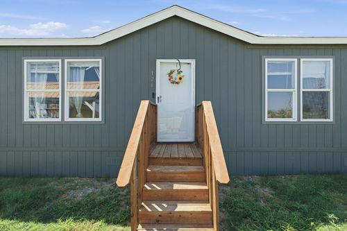 126 Common Way, Boyd, TX, 76023-5300 | Card Image