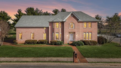 2326 Amber Glen Dr, Murfreesboro, TN, 37128-8517 | Card Image