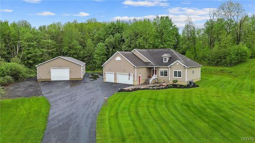 3722 State Route 49, Central Square, NY, 13036-2333 | Card Image