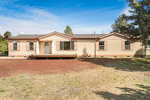 8092 Sw Crater Loop Road, Terrebonne, OR, 97760 | Card Image