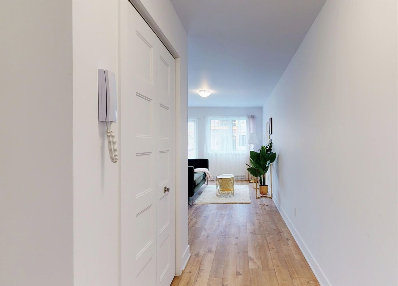 Residential Lease in Saint-Charles-Borromée