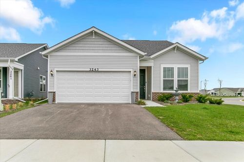 3243 Sweetgrass Circle, Aurora, IL, 60503 | Card Image