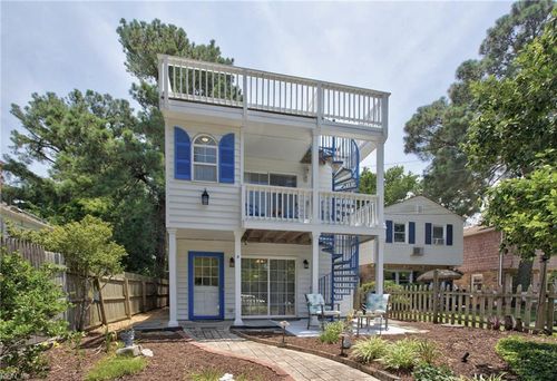 207 89th St, Virginia Beach, VA, 23451-1835 | Card Image