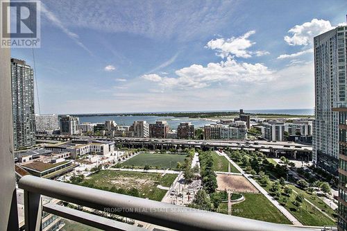 2208-21 Iceboat Terrace, Toronto (Waterfront Communities), ON, M5V4B1 | Card Image