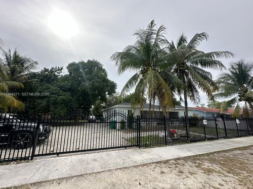 1128 Nw 101st St, Miami, FL, 33150-1337 | Card Image