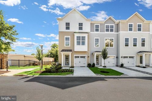 527 Seaway Ln, CAMBRIDGE, MD, 21613-2575 | Card Image