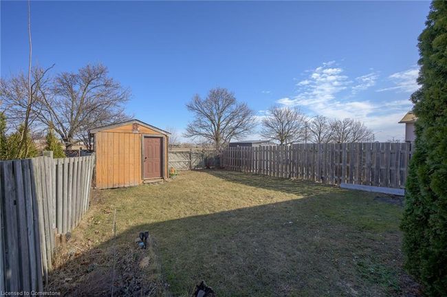 82 Lampman Cres, House other with 4 bedrooms, 2 bathrooms and 3 parking in Thorold ON | Image 26