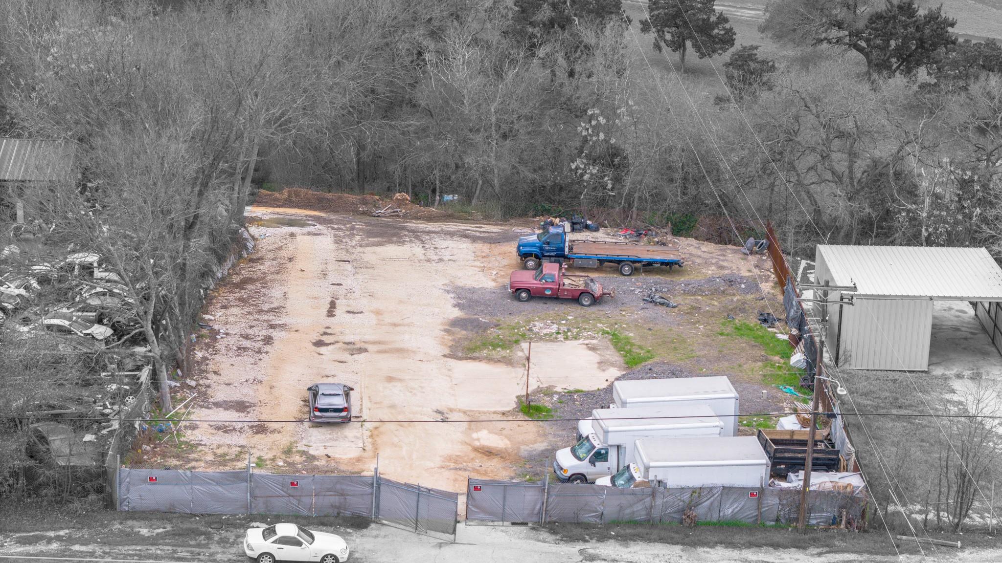 Land in Austin 4