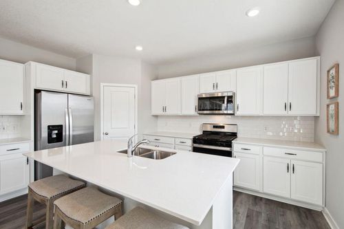 496 Blueridge Street, Delano, MN, 55328 | Card Image