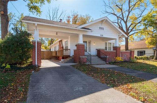 519 W Cherry St, Nevada, MO, 64772-2242 | Card Image