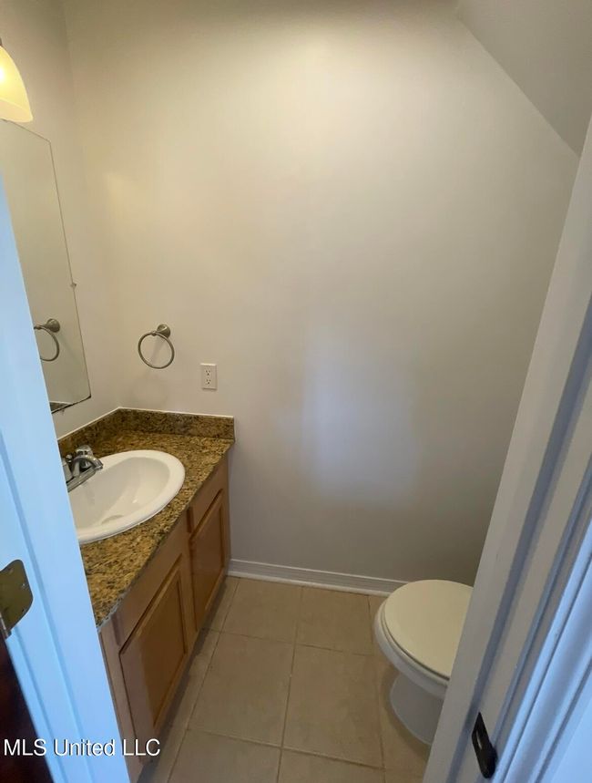 Half Bath | Image 4