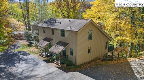 j3-142 S Slope Loop, Banner Elk, NC, 28604-7291 | Card Image