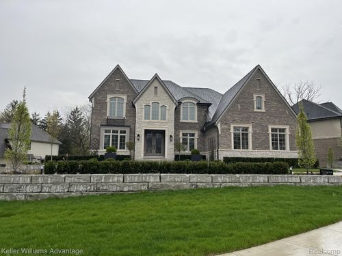 22604 Montebello Ct, Novi, MI, 48375-4193 | Card Image