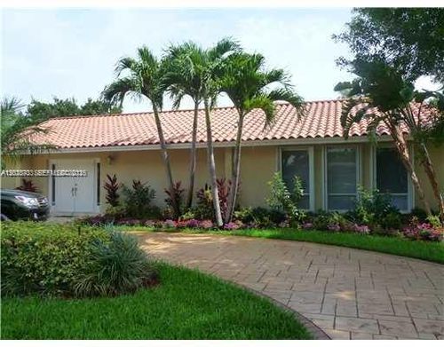 2101 Ne 211th Ter, Miami, FL, 33179 | Card Image