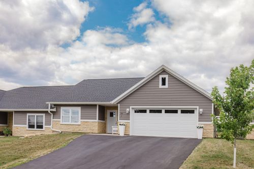 2-190 Antoine St, MINERAL POINT, WI, 53565-1001 | Card Image