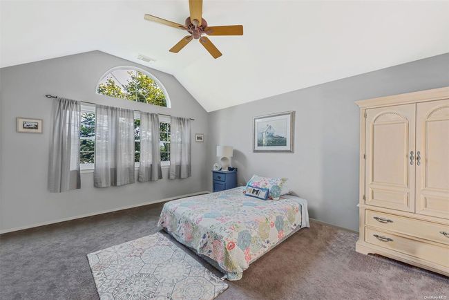 10 Lyons Ln, House other with 4 bedrooms, 3 bathrooms and null parking in Coram NY | Image 25
