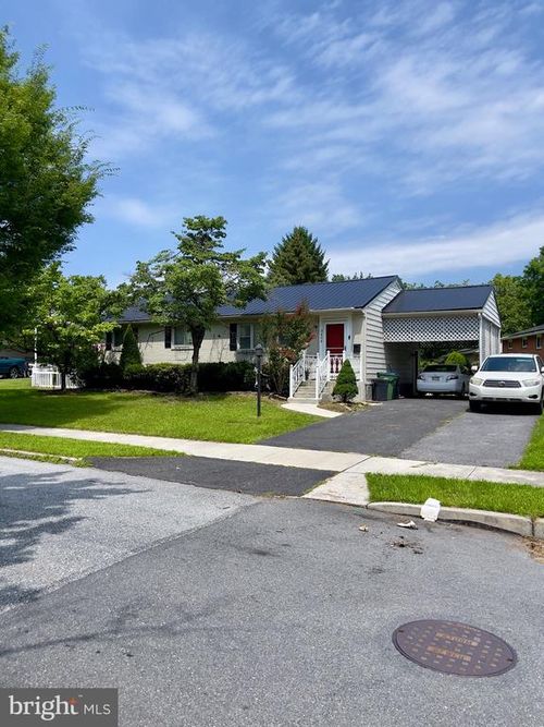 3404 Ridgeway Rd, HARRISBURG, PA, 17109-1122 | Card Image