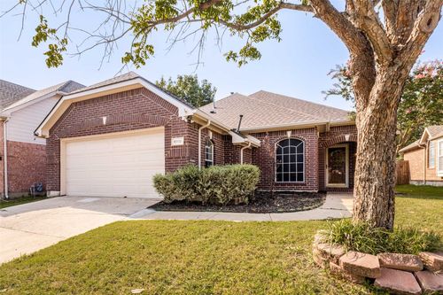 6016 Vista Ln, Sachse, TX, 75048-2637 | Card Image