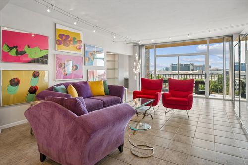 730-5200 Keller Springs Road, Dallas, TX, 75248 | Card Image