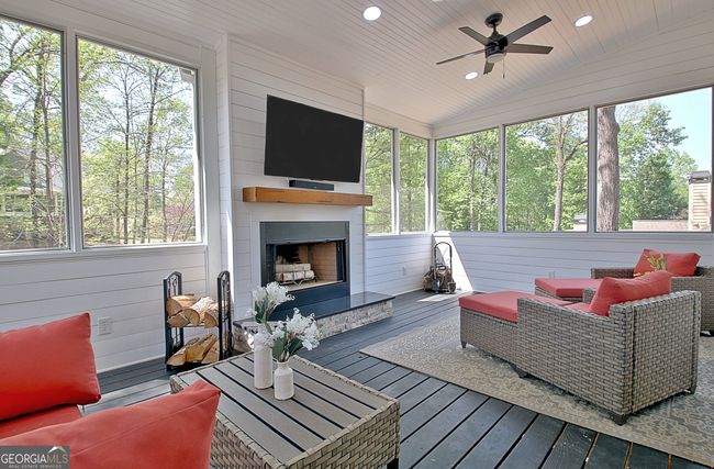 11 The Ter, House other with 4 bedrooms, 5 bathrooms and 2 parking in Newnan GA | Image 49