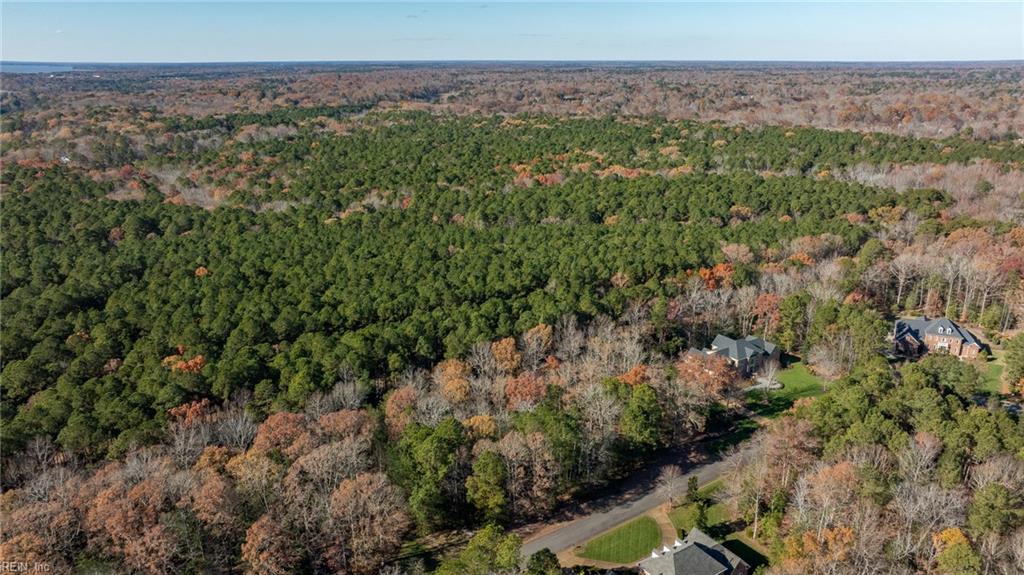 Land in Williamsburg 3