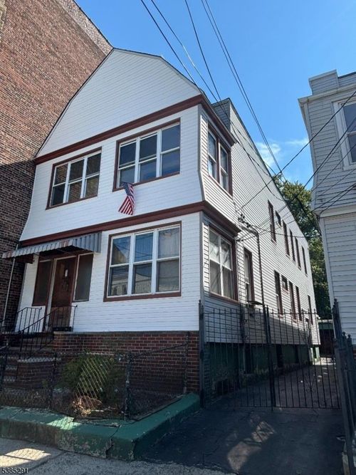 108 Rutgers Ave, Jersey City, NJ, 07305-2904 | Card Image