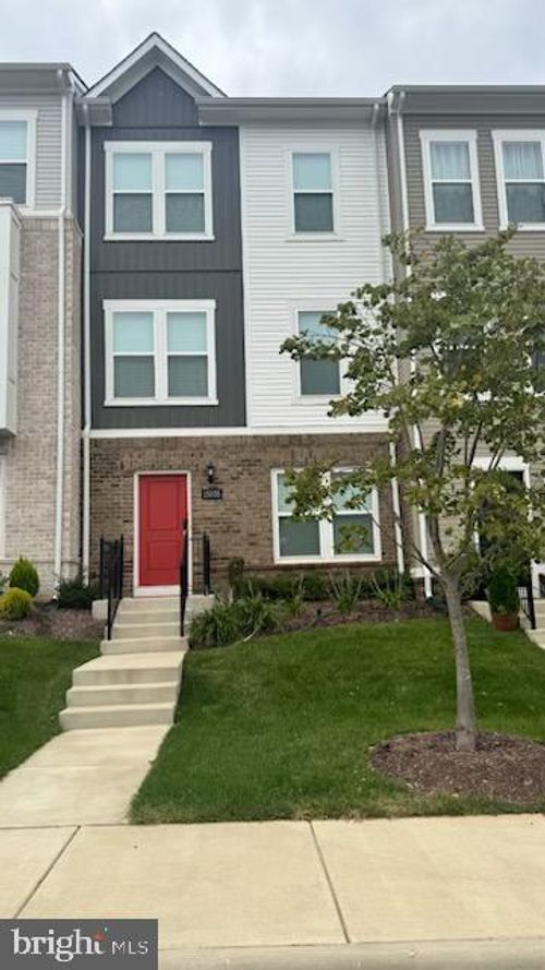 15035 Jaxton Square Ln, HAYMARKET, VA, 20169-3023 | Card Image