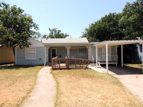 1318 Ross Ave, Abilene, TX, 79605-4233 | Card Image