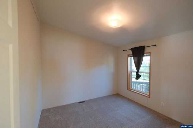 1510 Lafayette St Se, House other with 3 bedrooms, 2 bathrooms and null parking in Albany OR | Image 14
