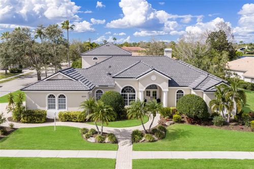 8009 Royal Birkdale Cir, LAKEWOOD RANCH, FL, 34202-2539 | Card Image