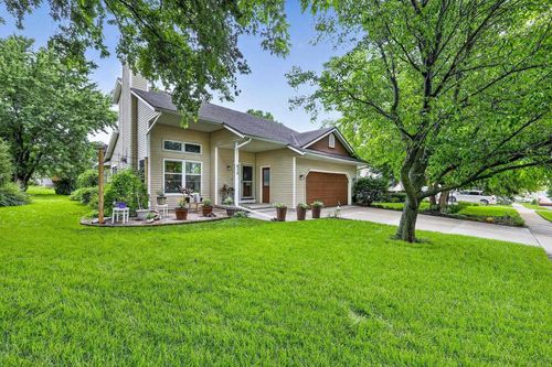 610 Nordic Trail, STOUGHTON, WI, 53589 | Card Image