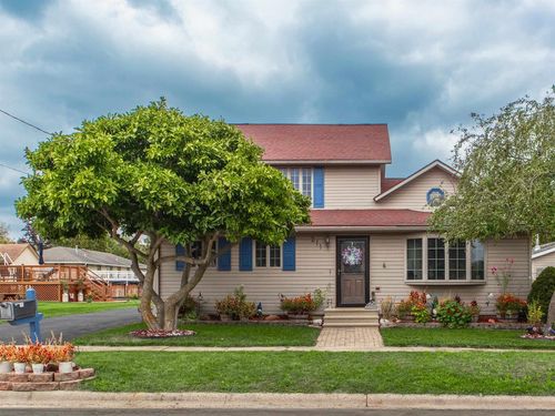 211 Warren Street, Albany, WI, 53502 | Card Image