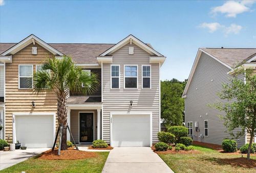 111 Cozy Nest Way, Summerville, SC, 29483-4532 | Card Image