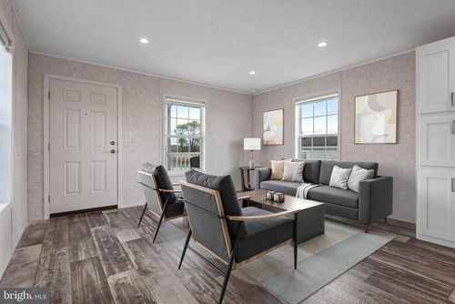 300 Pfautz Hill Rd, STEVENS, PA, 17578-9330 | Card Image