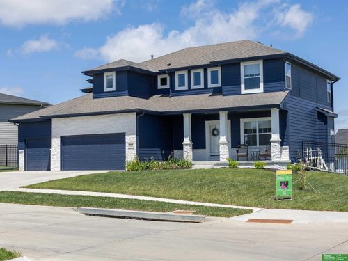 6531 S 208th Ave, Elkhorn, NE, 68022-3450 | Card Image