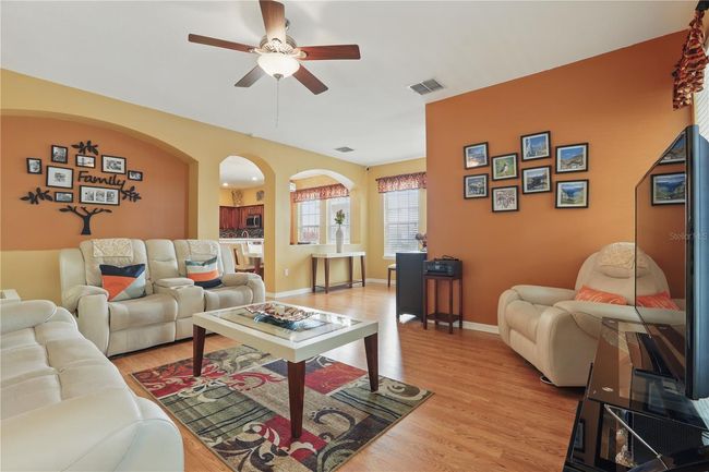 7130 Forty Banks Rd, Townhouse with 3 bedrooms, 3 bathrooms and null parking in HARMONY FL | Image 8