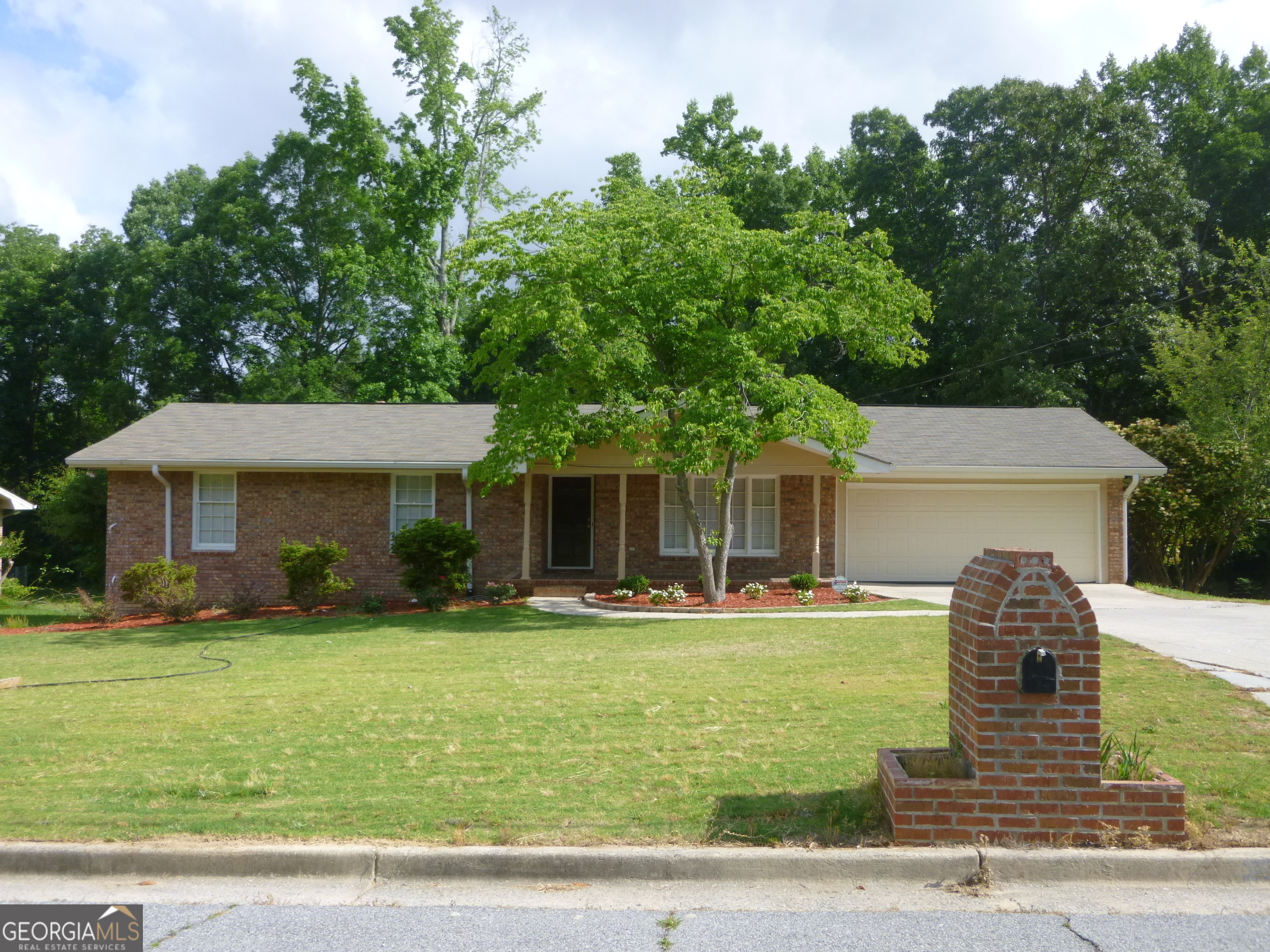 Fox Hall Ln, South Fulton, GA 30349