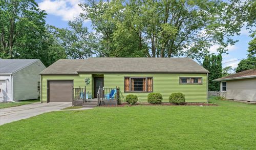 519 Gray Dr, Gibson City, IL, 60936-1813 | Card Image