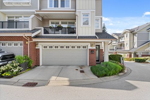 24-2925 King George Blvd, Surrey, BC, V4P1B8 | Card Image