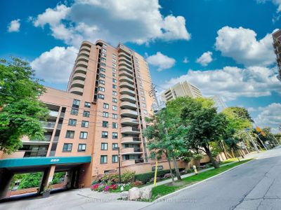 1304 - 260 Heath St W, Condo with 2 bedrooms, 2 bathrooms and 1 parking in York ON | Image 1