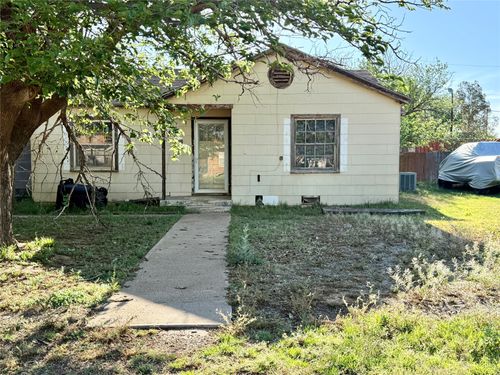 1325 Marr St, Aspermont, TX, 79502-2058 | Card Image