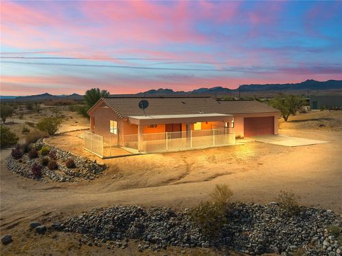 16876 S Lawton Rd, Yucca, AZ, 86438-1028 | Card Image