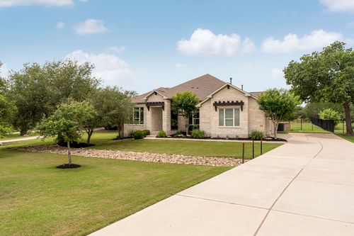 530 Hawthorne Loop, Driftwood, TX, 78619-4410 | Card Image