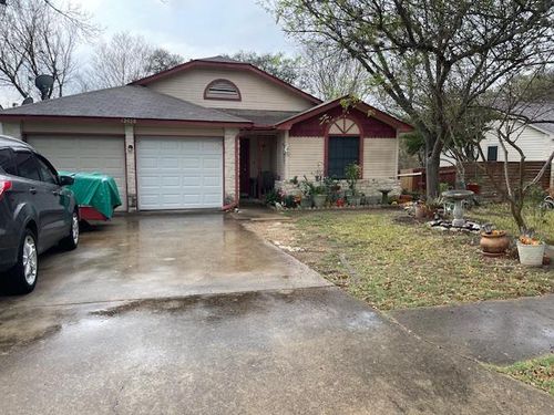 12058 Trotwood Dr, Austin, TX, 78753-6967 | Card Image
