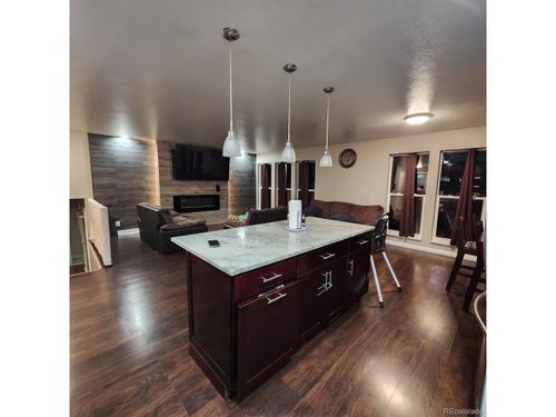 15361 E 8th Ave, Aurora, CO, 80011-7101 | Card Image